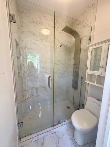10190 SW 88th St 507, Miami, FL 33176
