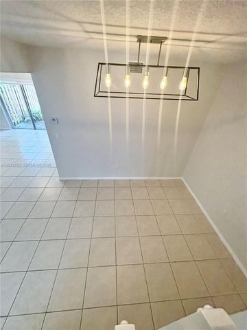 10190 SW 88th St 507, Miami, FL 33176