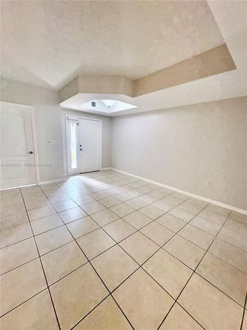 10190 SW 88th St 507, Miami, FL 33176
