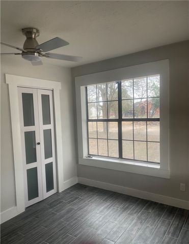 916 S Reynolds St, Alice, TX 78332