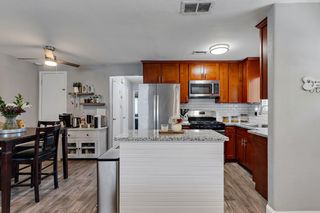 8943 El Mirador Dr #4, Elk Grove, CA 95624