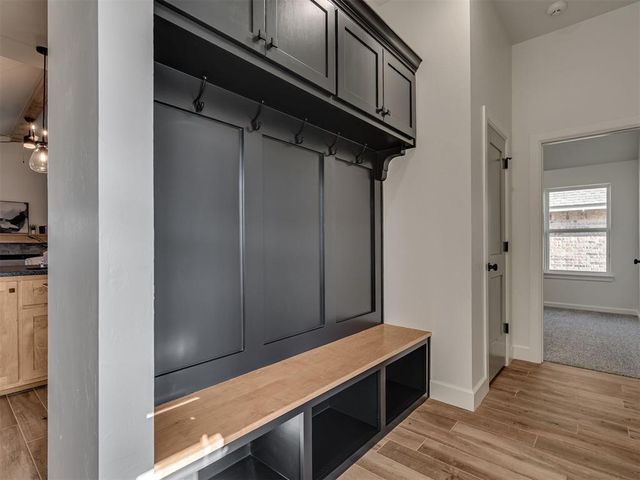 12401 Dolche Vita Drive, Oklahoma City, OK 73099