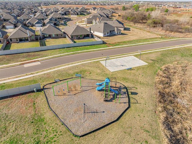 12401 Dolche Vita Drive, Oklahoma City, OK 73099