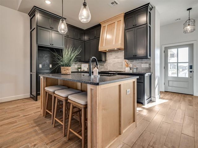 12401 Dolche Vita Drive, Oklahoma City, OK 73099