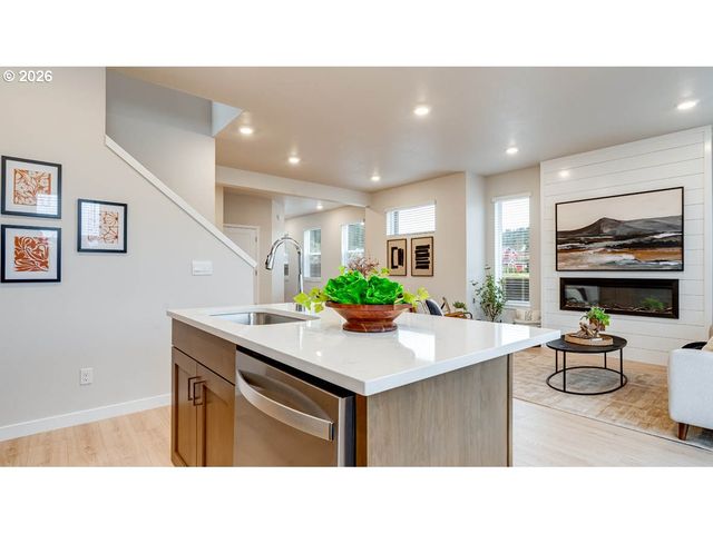 3604 Sw Battaglia Ave, Gresham, OR 97080