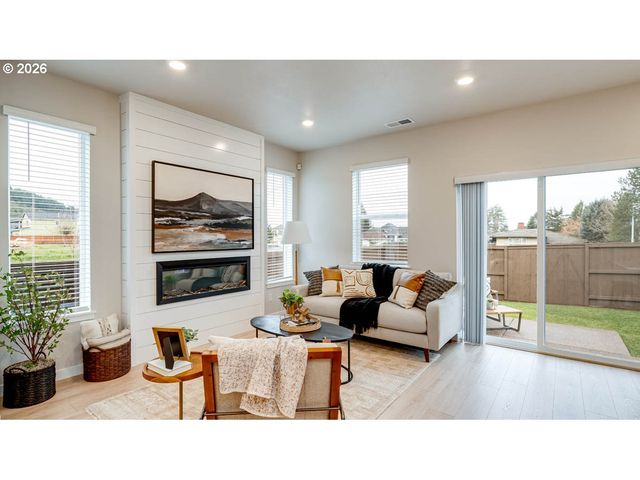 3604 Sw Battaglia Ave, Gresham, OR 97080