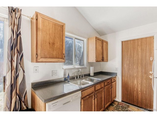 19335 E Batavia Pl E, Aurora, CO 80011