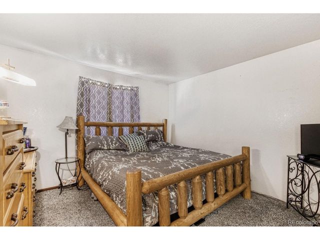 19335 E Batavia Pl E, Aurora, CO 80011