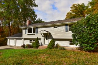 29 Lyman Road, Bolton, CT 06043