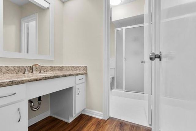 2701 Bellefontaine Street, Houston, TX 77025