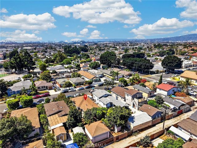 1323 E Robidoux, Wilmington, CA 90744