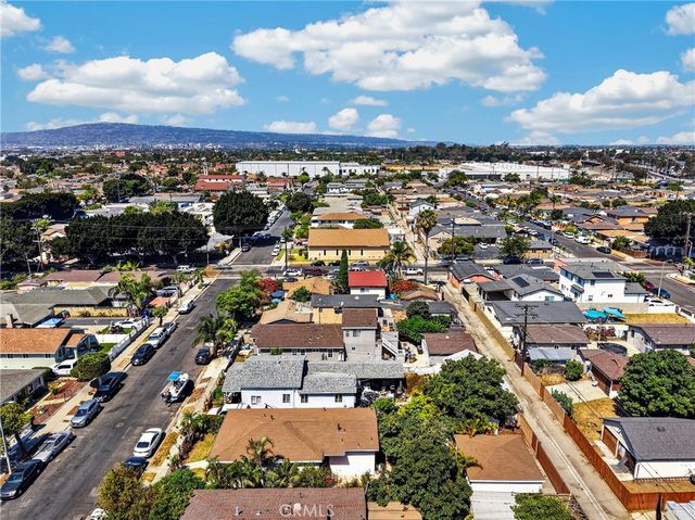 1323 E Robidoux, Wilmington, CA 90744