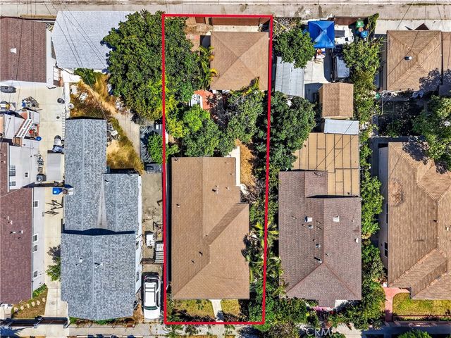 1323 E Robidoux, Wilmington, CA 90744