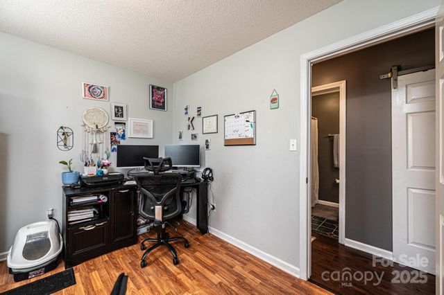 3567 Smithfield Drive NW, Conover, NC 28613