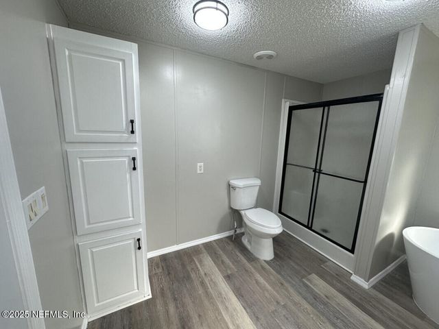 528 WILSON Drive, Interlachen, FL 32148