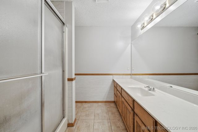 528 S 20th Street, Collinsville, OK 74021