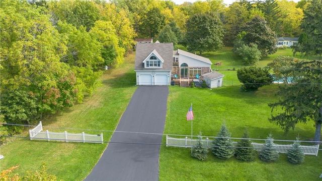 5502 E Lake, Varick, NY 14541