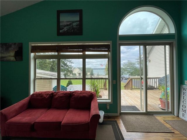 5502 E Lake, Varick, NY 14541