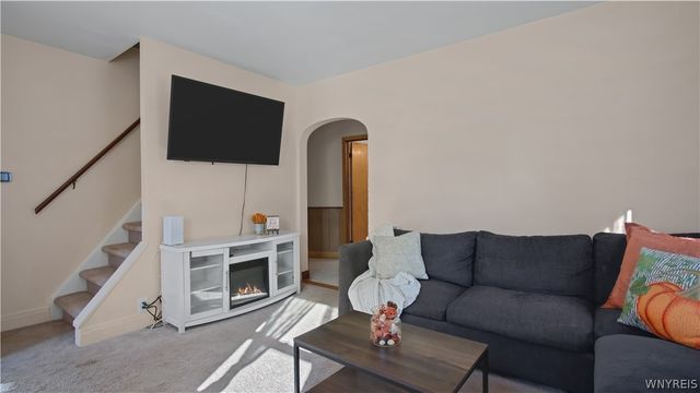 642 Emerson Drive, Amherst, NY 14226