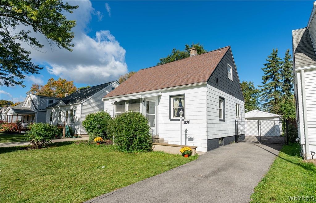 642 Emerson Drive, Amherst, NY 14226