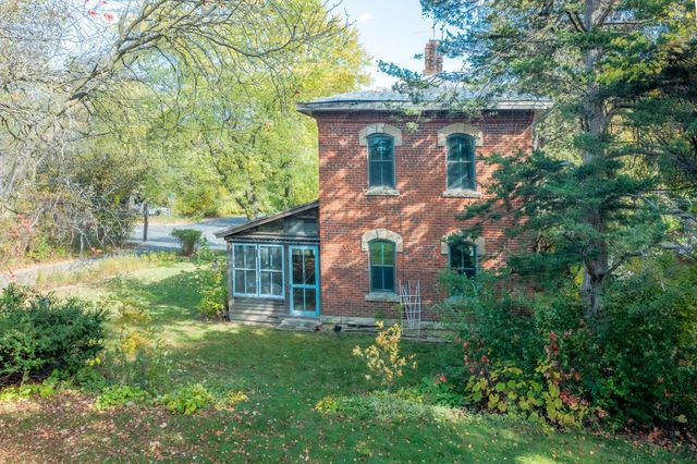 820 Owens Street N, Stillwater, MN 55082