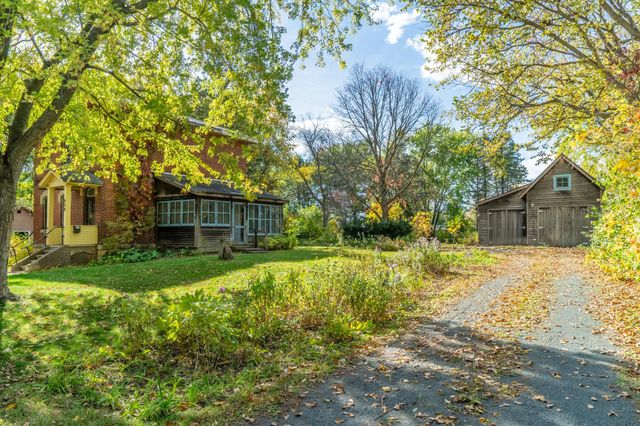 820 Owens Street N, Stillwater, MN 55082