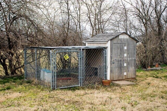 202 N Hemphill Street, Crane, MO 65633