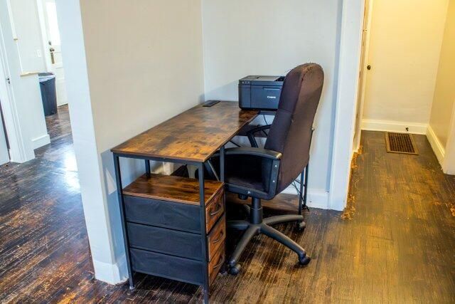 202 N Hemphill Street, Crane, MO 65633