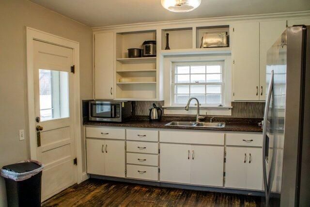 202 N Hemphill Street, Crane, MO 65633