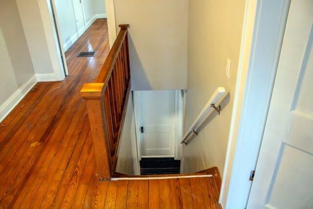 202 N Hemphill Street, Crane, MO 65633