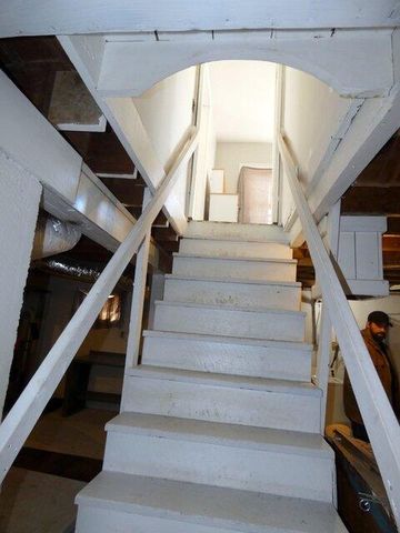 202 N Hemphill Street, Crane, MO 65633