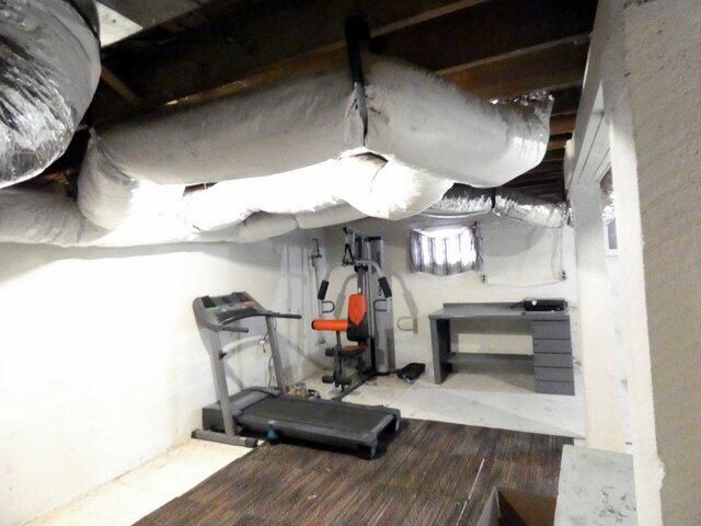 202 N Hemphill Street, Crane, MO 65633