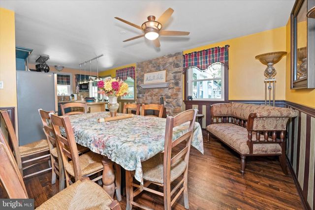 2302 MARSH RD, Wilmington, DE 19810