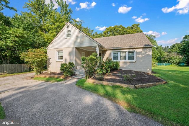 2302 MARSH RD, Wilmington, DE 19810