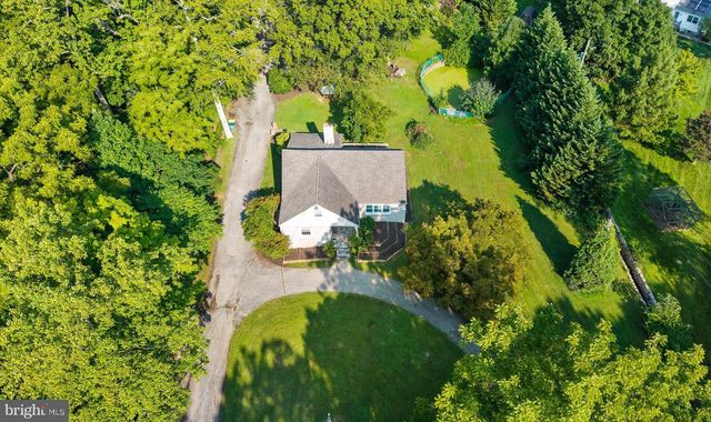 2302 MARSH RD, Wilmington, DE 19810