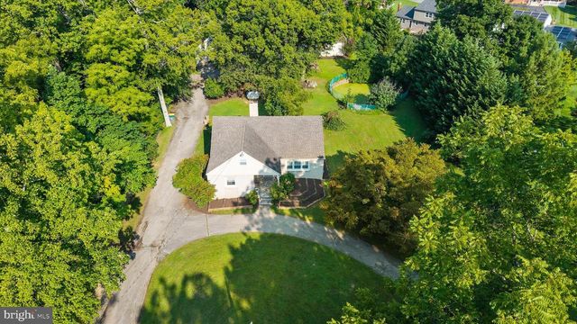 2302 MARSH RD, Wilmington, DE 19810