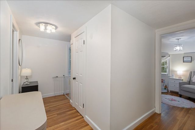254 Cambridge Rd, Woburn, MA 01801