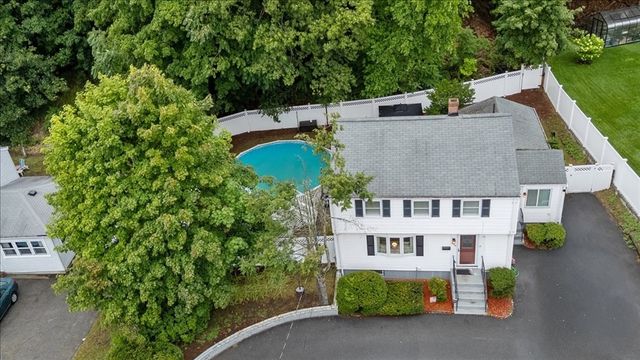 254 Cambridge Rd, Woburn, MA 01801