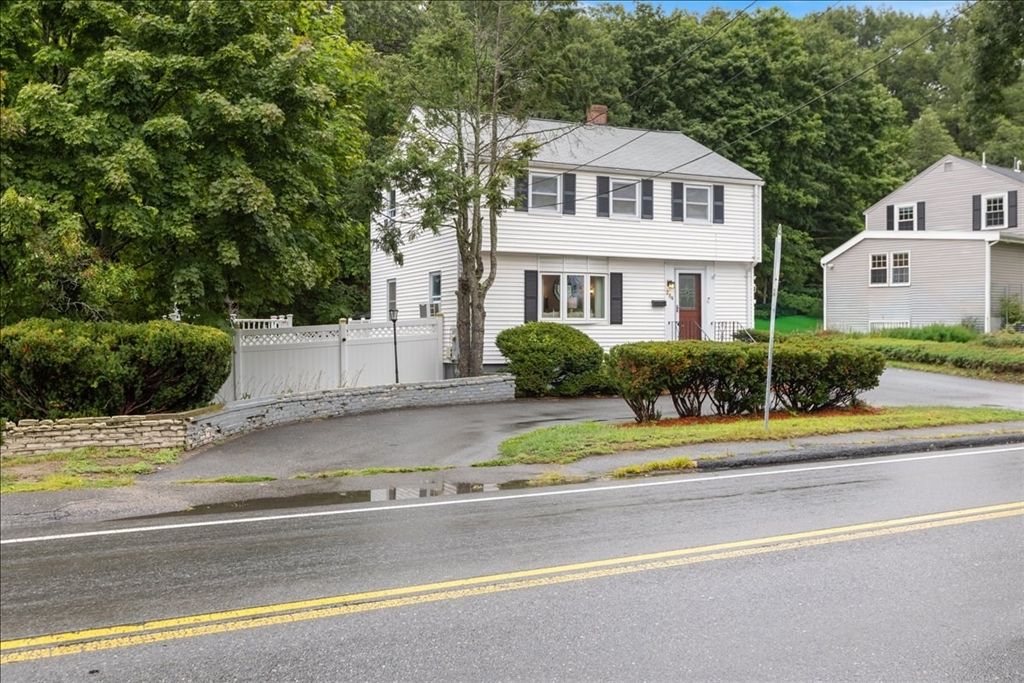 254 Cambridge Rd, Woburn, MA 01801