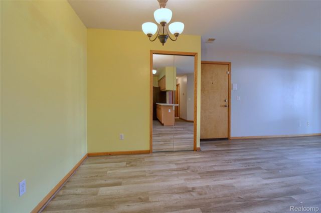 9743 Wildflower Court, Van Buren Charter Township, MI 48111