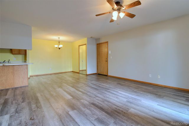 9743 Wildflower Court, Van Buren Charter Township, MI 48111