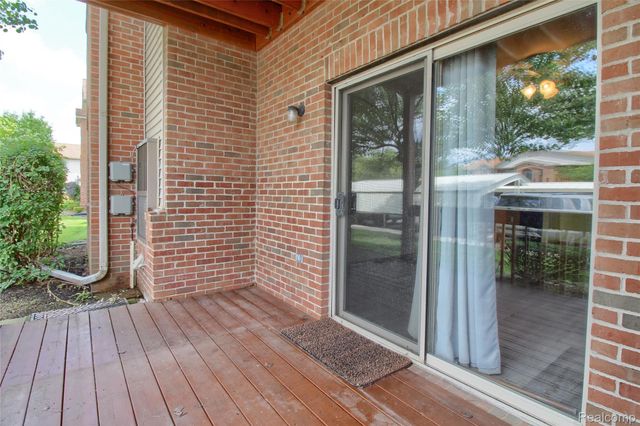 9743 Wildflower Court, Van Buren Charter Township, MI 48111