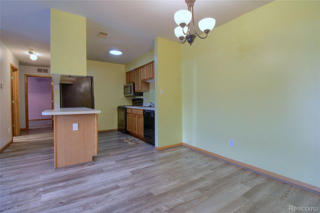 9743 Wildflower Court, Van Buren Charter Township, MI 48111