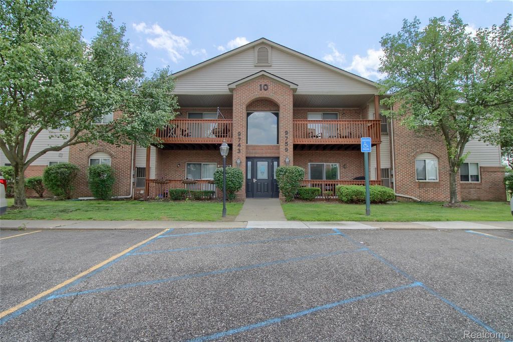 9743 Wildflower Court, Van Buren Charter Township, MI 48111