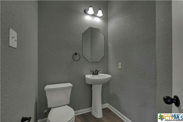 240 Oak Creek Way, New Braunfels, TX 78130