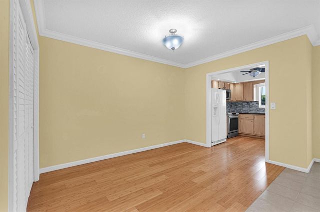 2121 NE 68th Street 209, Fort Lauderdale, FL 33308