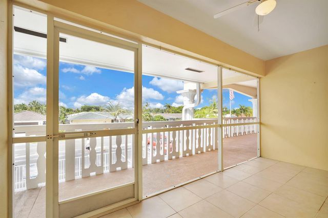 2121 NE 68th Street 209, Fort Lauderdale, FL 33308