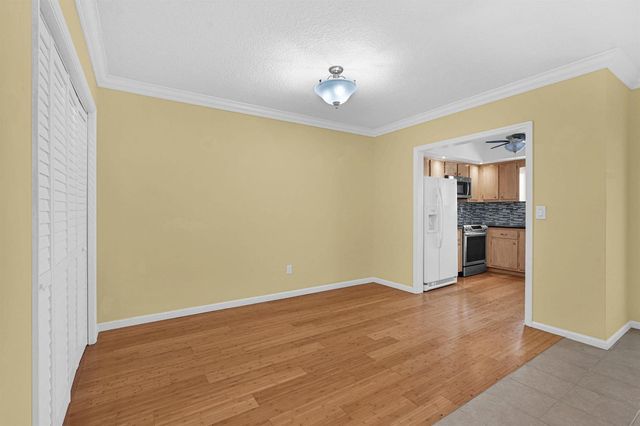 2121 NE 68th Street 209, Fort Lauderdale, FL 33308
