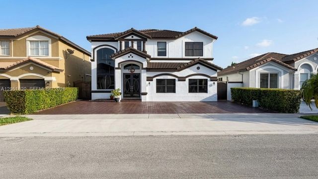 15350 SW 11 ST, Miami, FL 33178