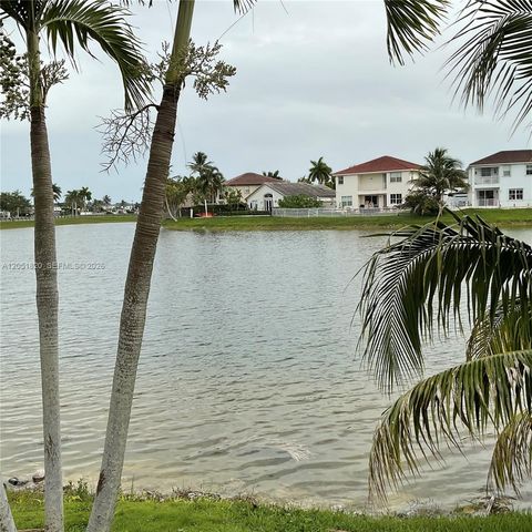 15350 SW 11 ST, Miami, FL 33178